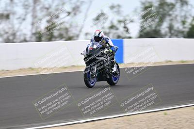 media/Apr-18-2025-TrackDaz (Fri) [[45f5874c44]]/A Group/Session 3 (Turn 6 - Outside)/
